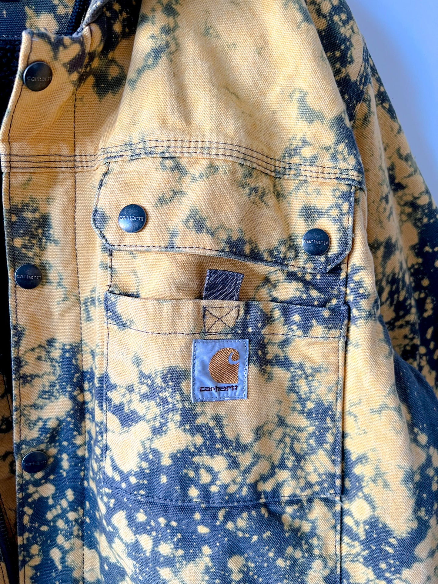 ALBERTA - Upcycled 2010s Carhartt Acid Washed Sherpa Lined Utility Coat - Gray, Safety Yellow - Unisex Medium