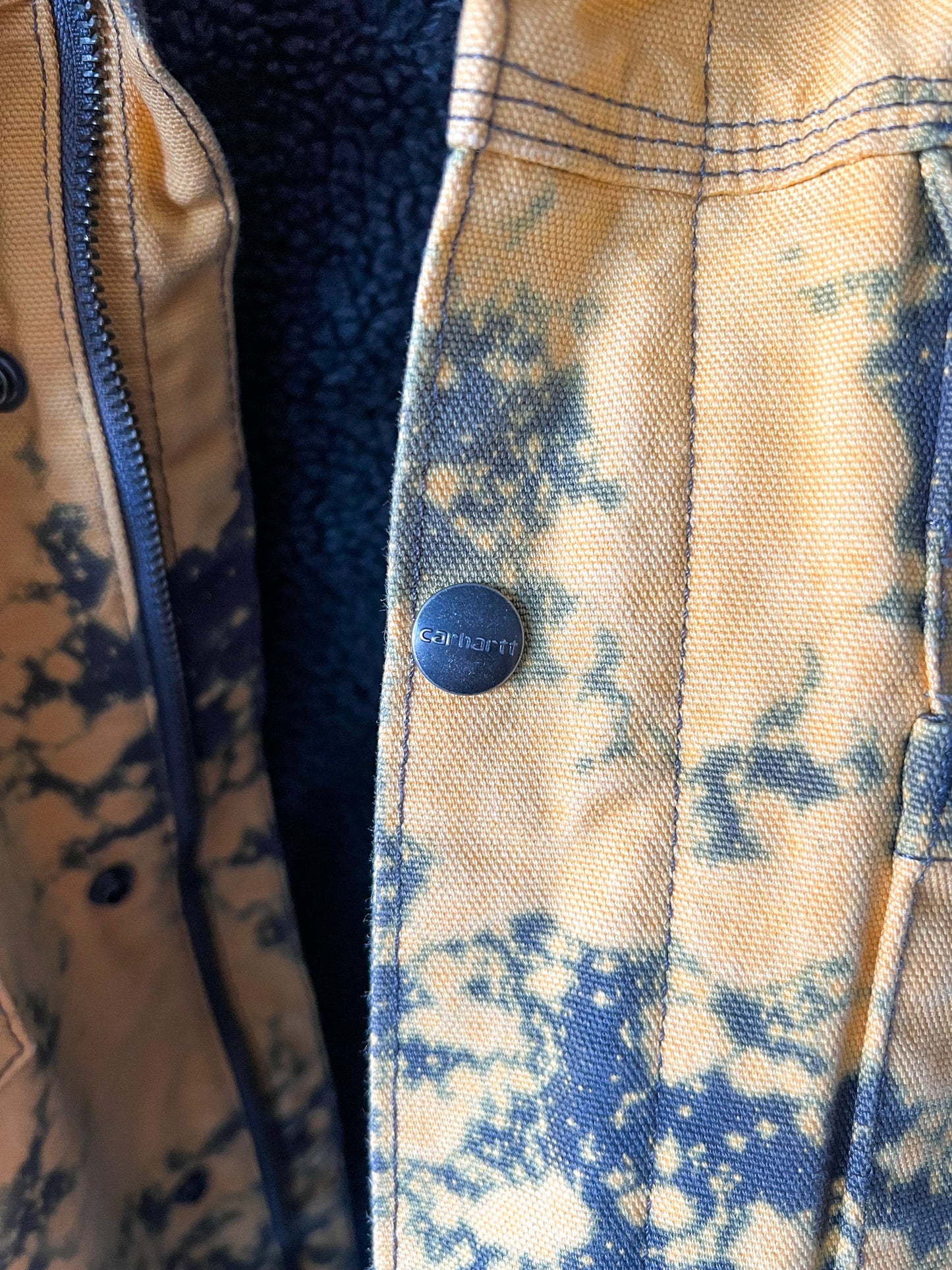 ALBERTA - Upcycled 2010s Carhartt Acid Washed Sherpa Lined Utility Coat - Gray, Safety Yellow - Unisex Medium