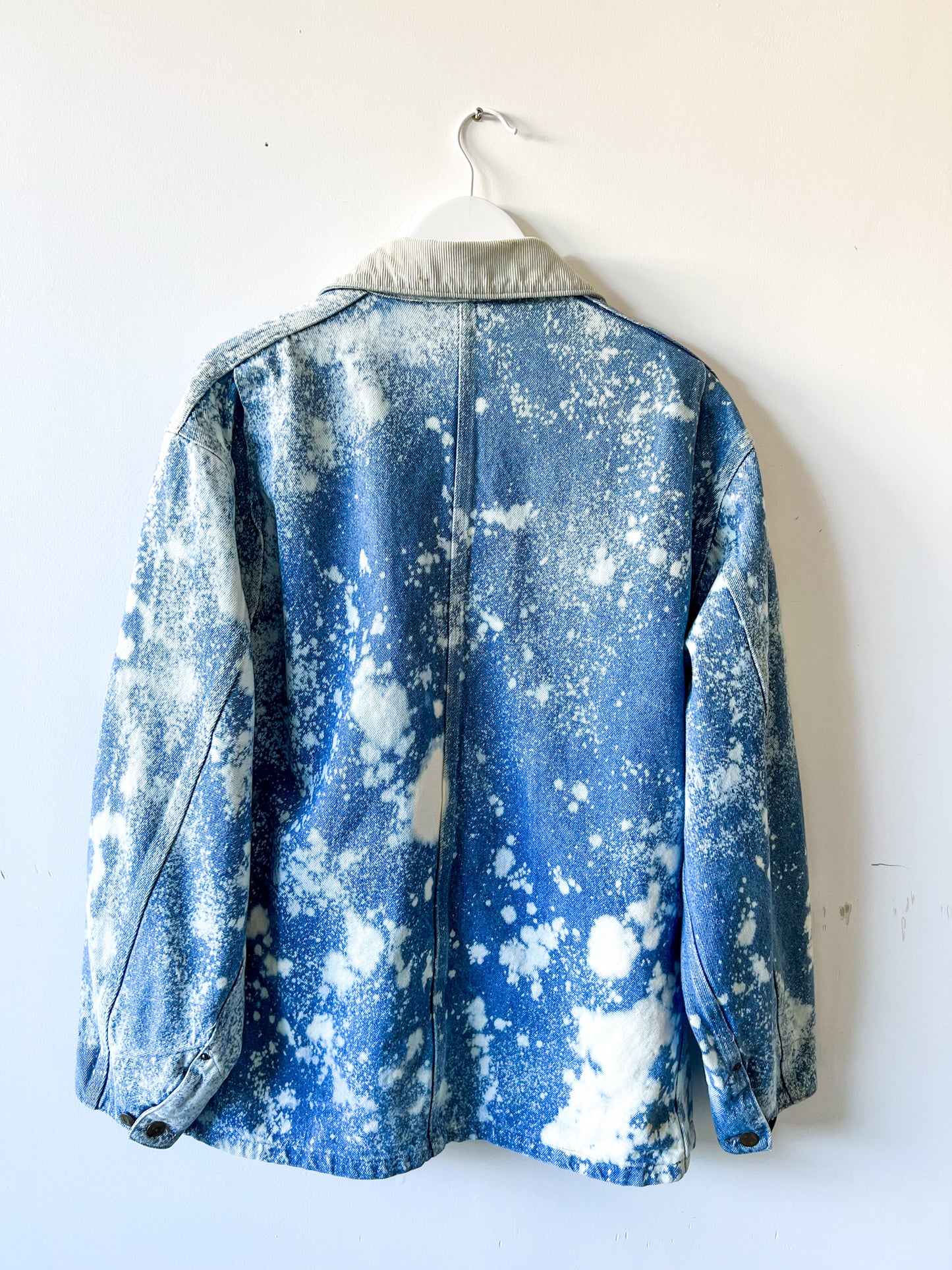 ANTELOPE - Vintage 90s Carhartt Acid Washed Unlined Chore Coat - Denim, White - Unisex XL