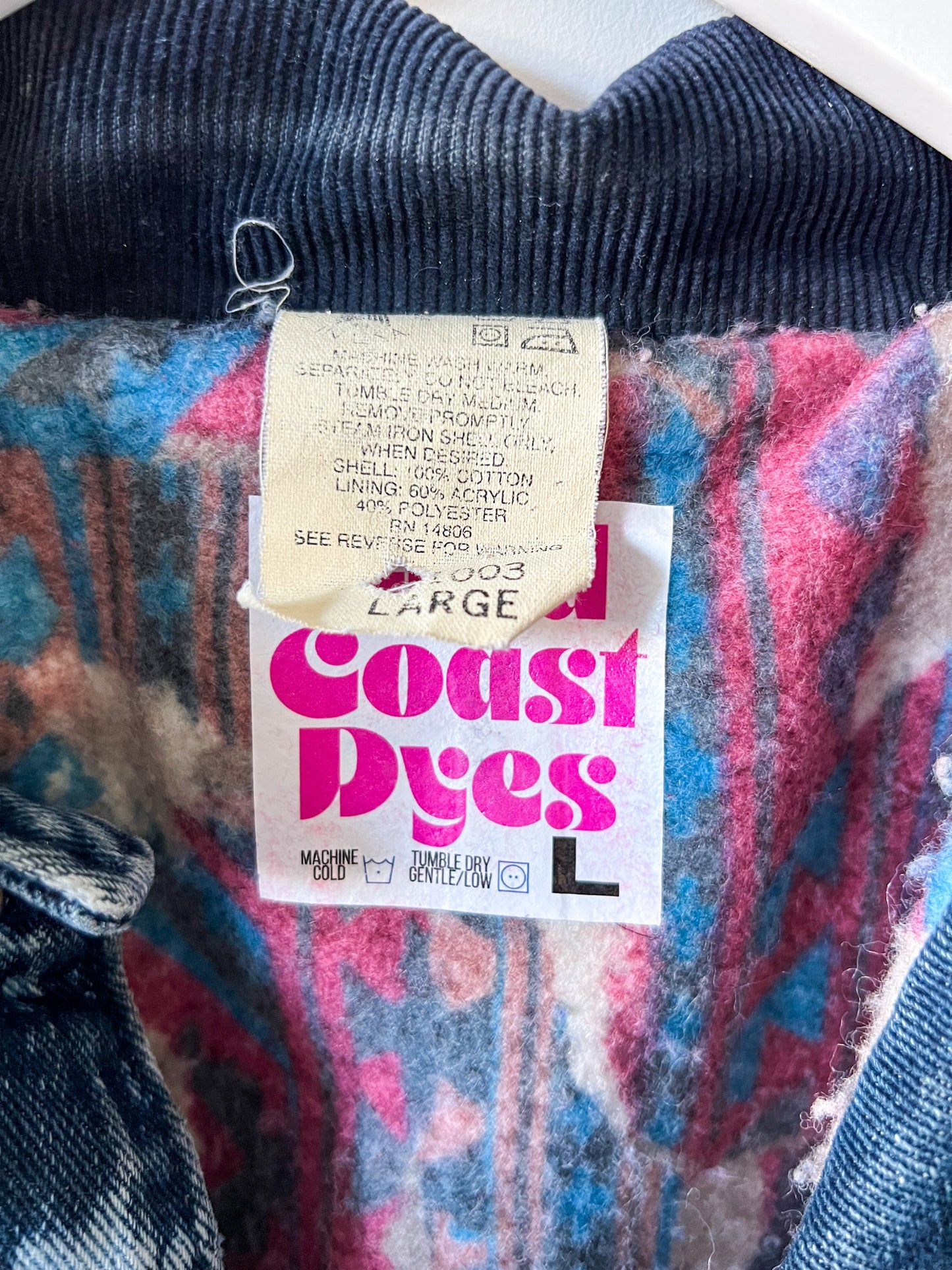 CONNECTICUT - Vintage 90s Carhartt Acid Washed Blanket Lined Chore Coat - Denim, White - Unisex Large