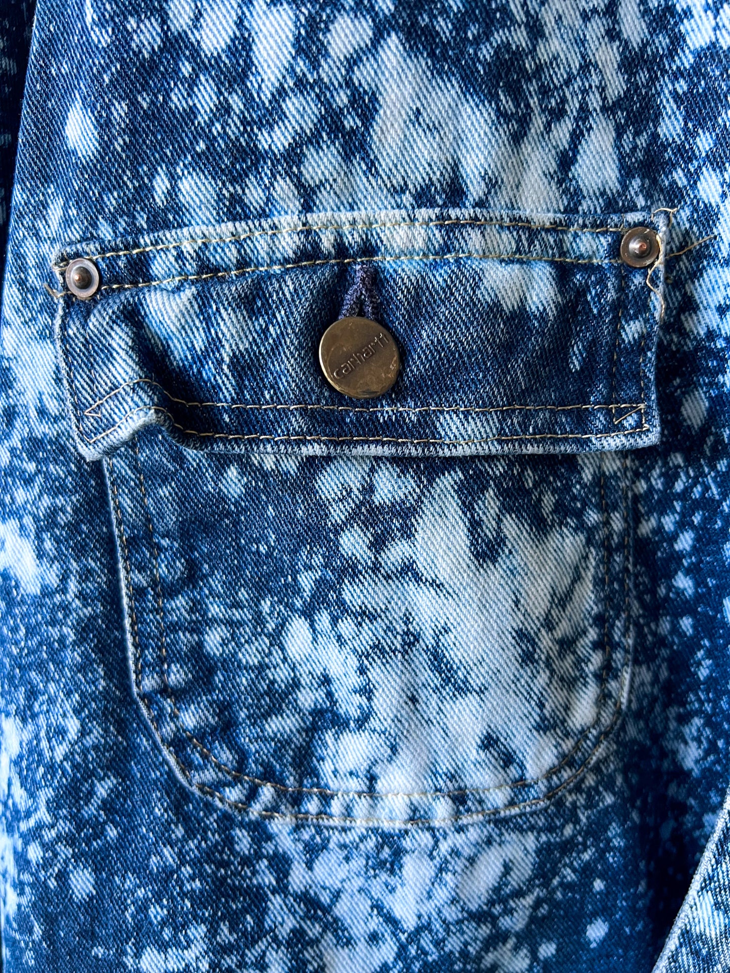 CONNECTICUT - Vintage 90s Carhartt Acid Washed Blanket Lined Chore Coat - Denim, White - Unisex Large