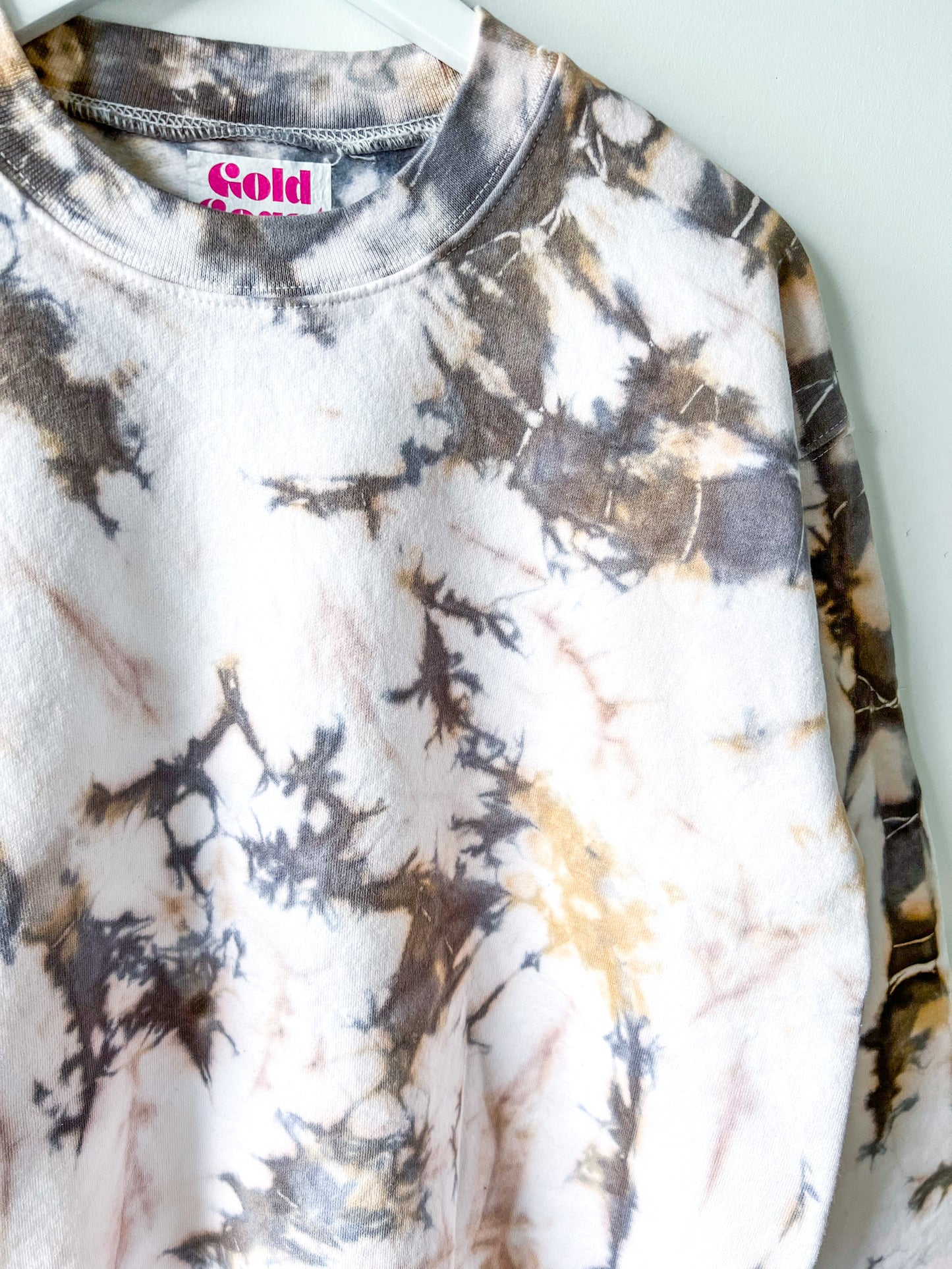 Hand-Dyed Crewneck Sweatshirt in Sandstone