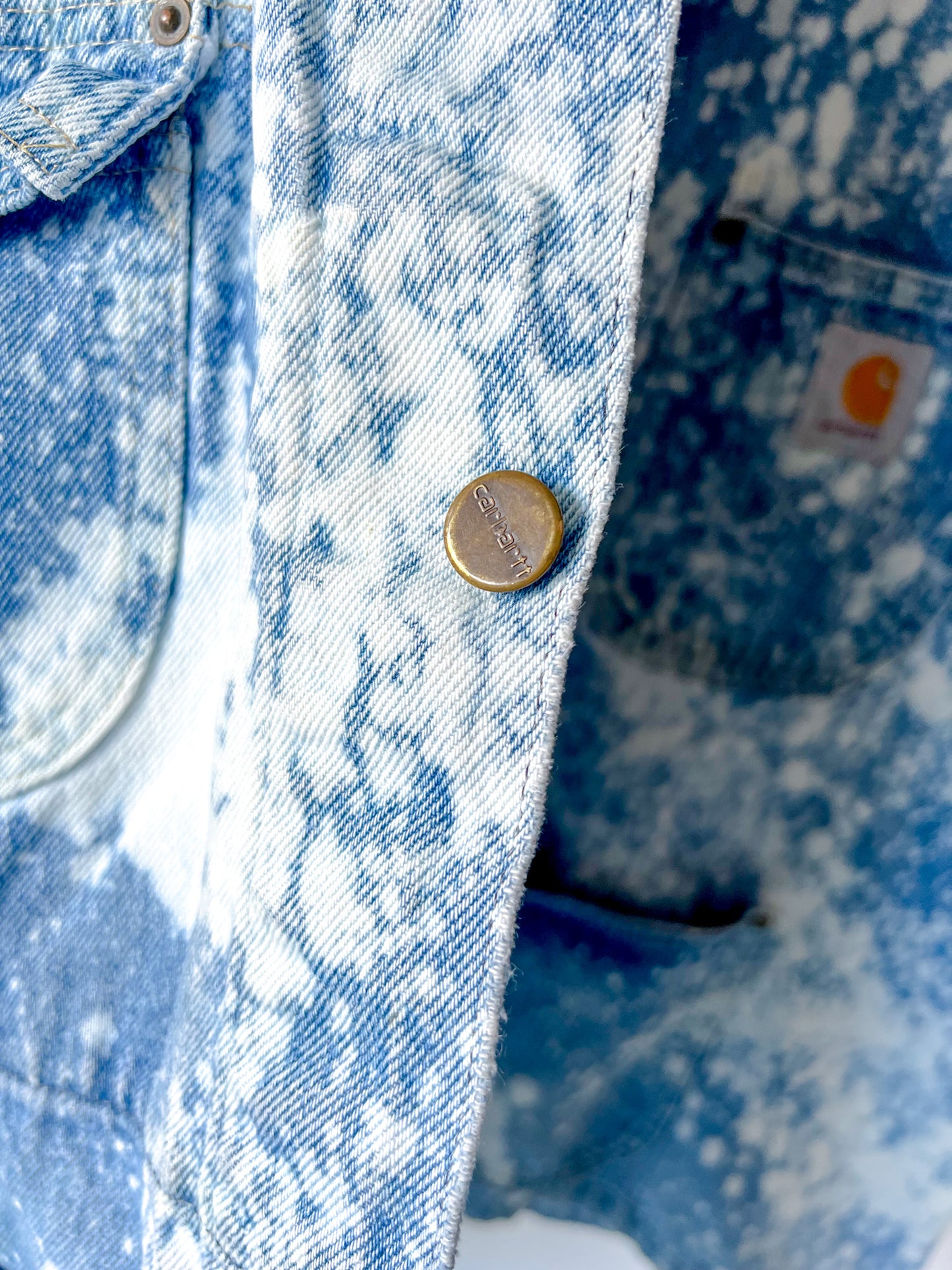 SARANAC LAKE - Vintage 90s Carhartt Acid Washed Unlined Chore Coat - Denim, White - Unisex Medium
