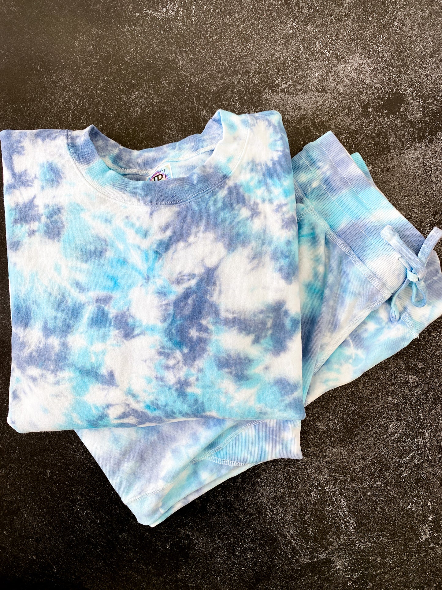 CALIFORNIA DREAMIN' Loungewear Set