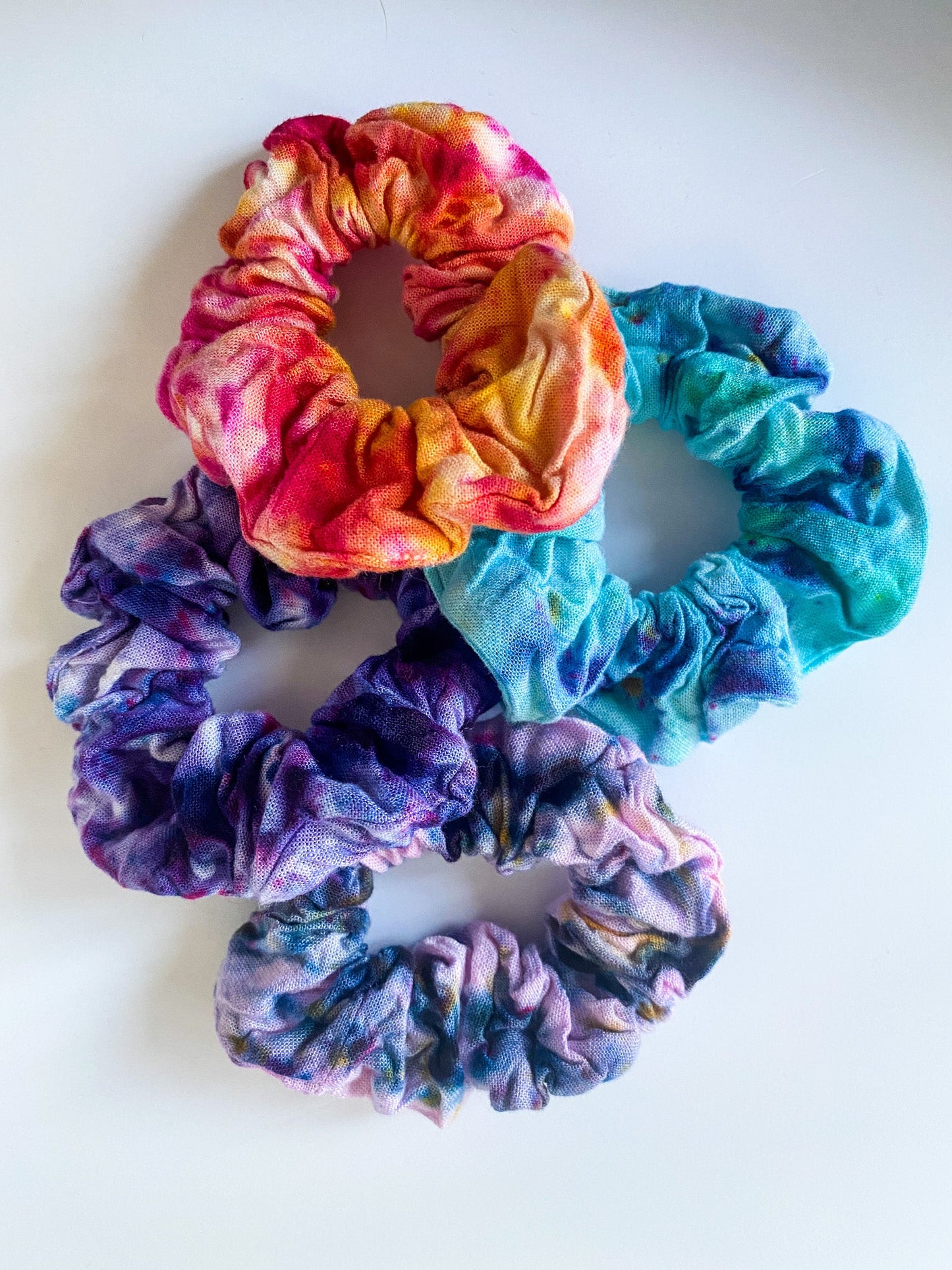 RHODONITE Organic Linen Scrunchie