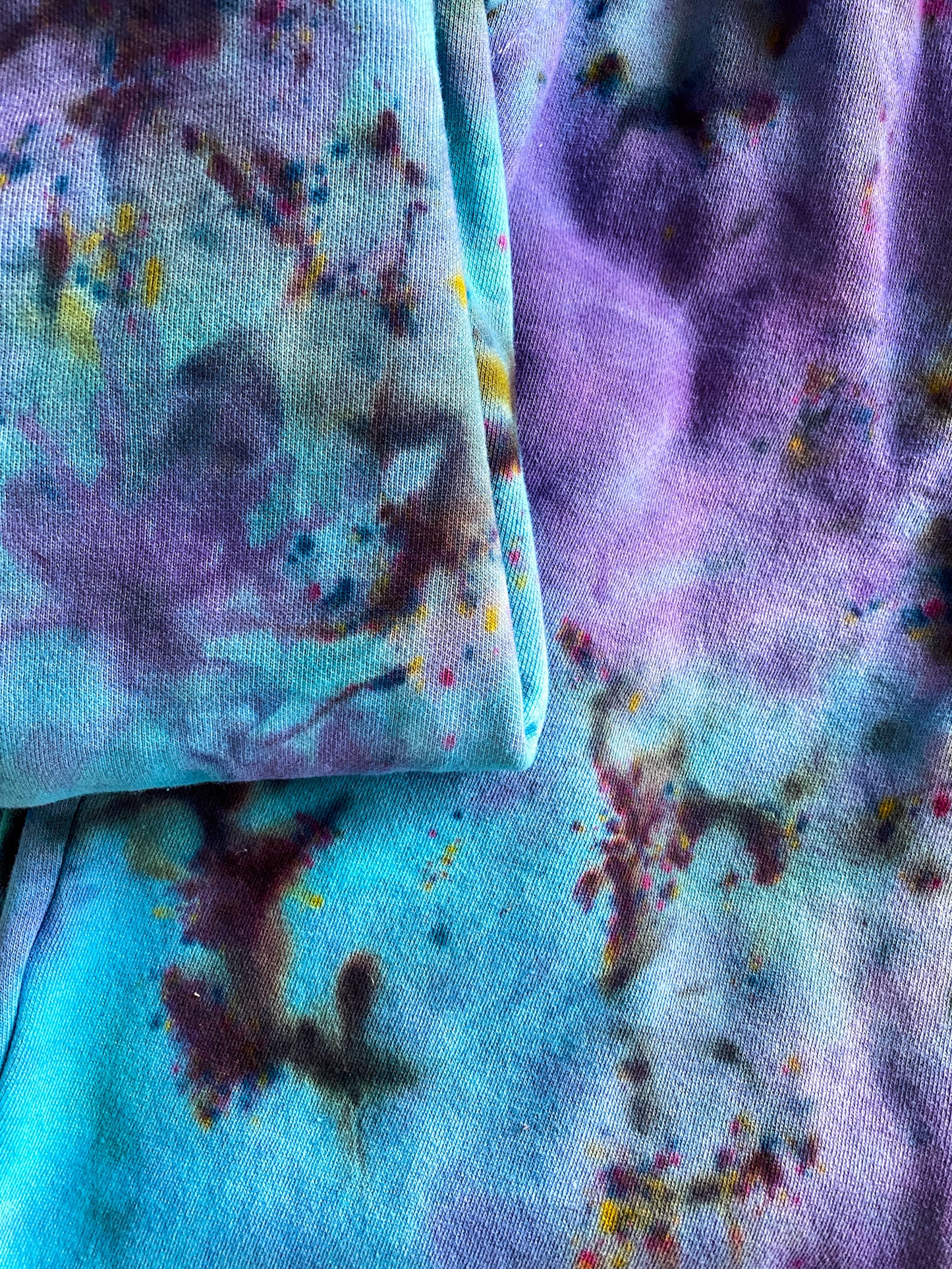 KEEP SWIMMING Loungewear Set