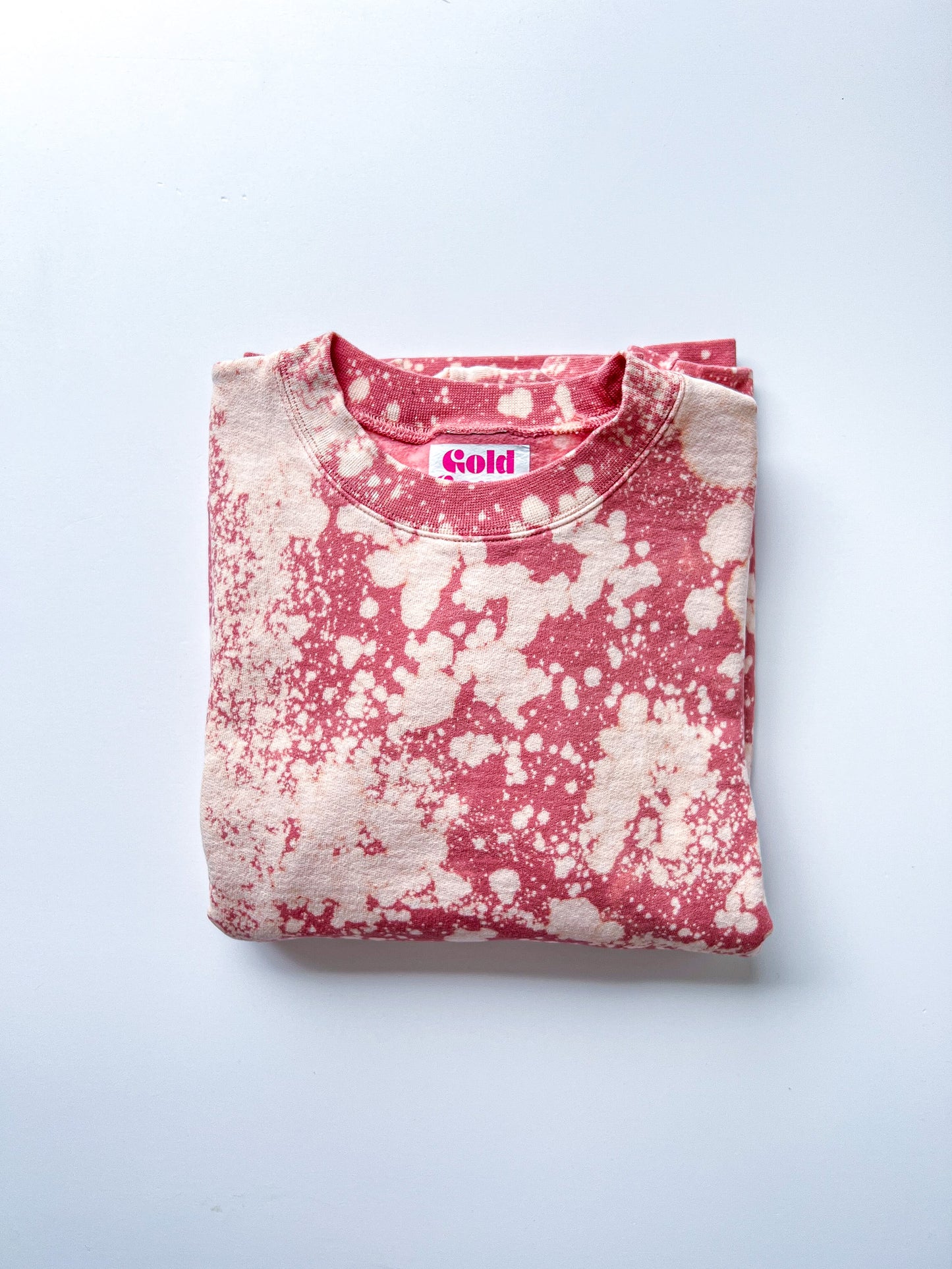 Acid-Washed Crewneck Sweatshirt in Dusty Rose
